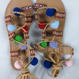 GLADIATOR BOM BOM 🩴